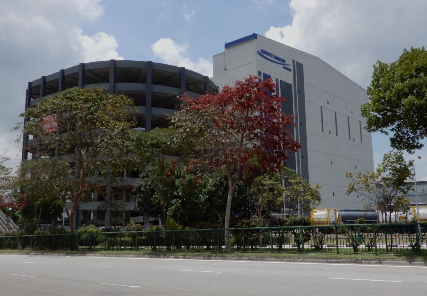 SINGAPORE Logistics centre